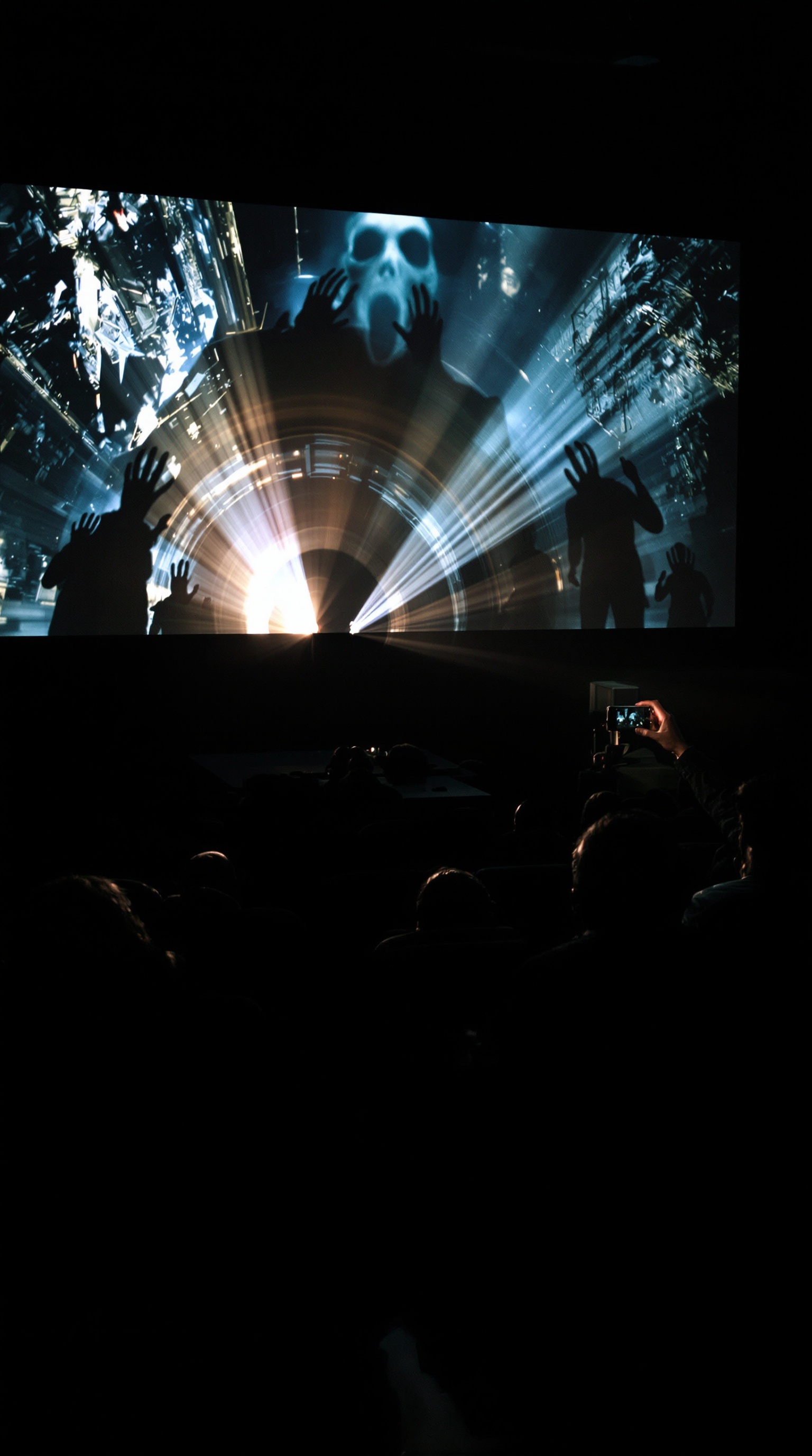 Strange Harvest의 주제 의도와 영화 속 진실과 허구의 대비